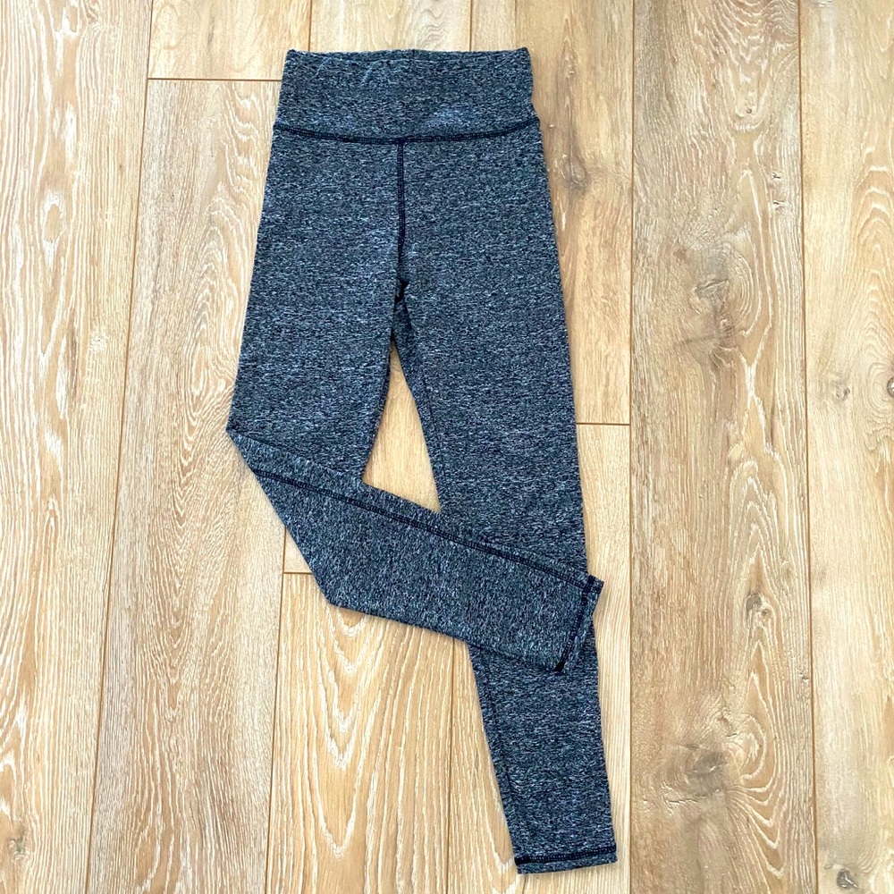 Heathered black/white leggings